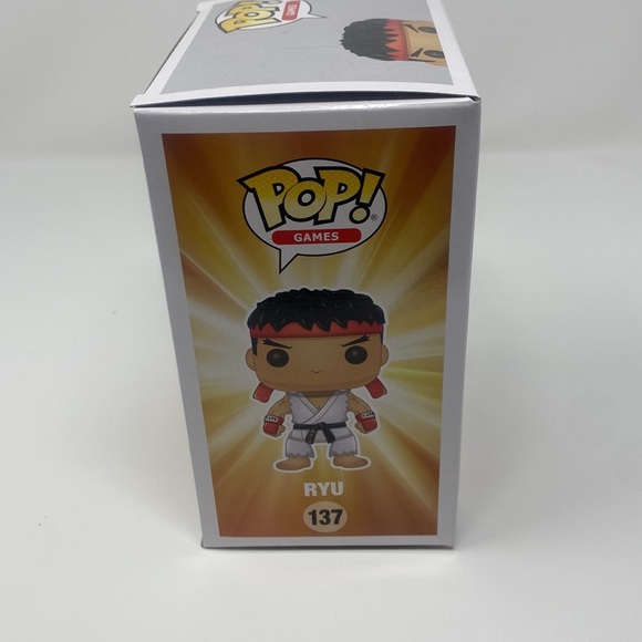 Street Fighter Ryu Funko - Picture 4 of 4